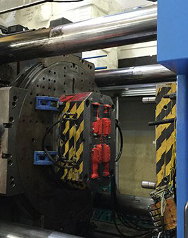Handle 2K injection molding