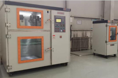Vacuum Casting Machine